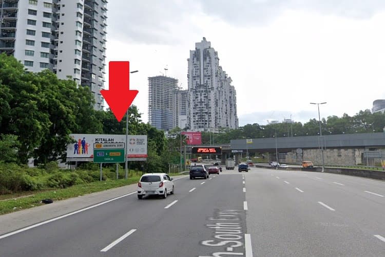 1 Sided Free Standing Billboard at DUKE Highway, Selangor