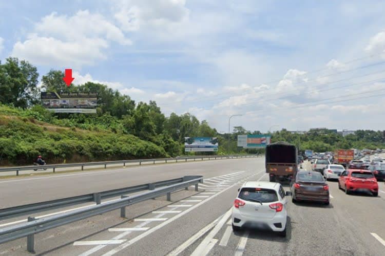 1 Sided Free Standing Billboard at Federal Highway KM17, Shah Alam, Selangor
