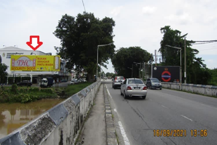 1 Sided Free Standing Billboard at Jalan Putra, Alor Setar, Kedah