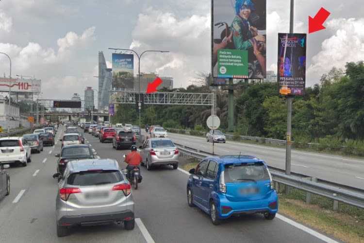 50 Panel Digital Street Bunting Billboard at Federal Highway, Kuala Lumpur (Kota Darul Ehsan Arch - PJ Hilton)