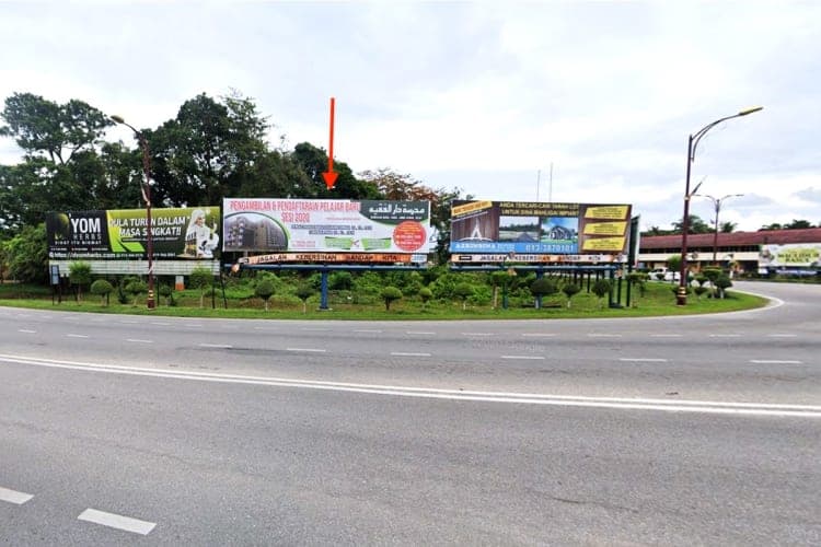 1 Panel Free Standing Billboard at Kampung Gong Kemuntong, Jerteh, Terengganu (from Kampung Raja)