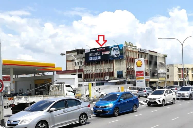 1 Sided Horizontal Wall-Banner Billboard at Jalan Sekama, Kuching, Sarawak (near Shell Petrol Station)