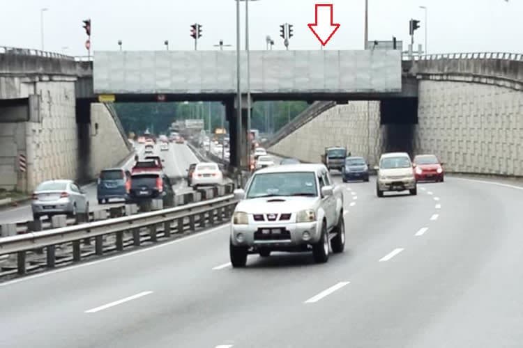1 Sided Overhead Bridge Billboard at LDP Highway, Puchong, Selangor (near KWSP Puchong Utama, from Puchong) (B)