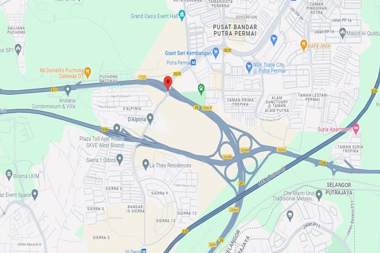 1 Sided Overhead Bridge Billboard at LDP Highway KM32.7, Seri Kembangan, Selangor (at Equine Interchange, from Puchong)