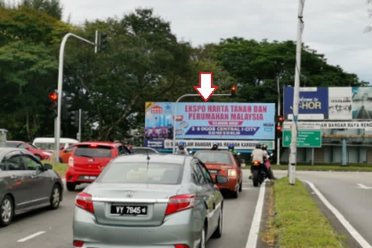 1 Sided Free Standing Billboard at Persimpangan Persiaran Jubli Perak/ Persiaran Perusahaan, Seksyen 19, Shah Alam, Selangor