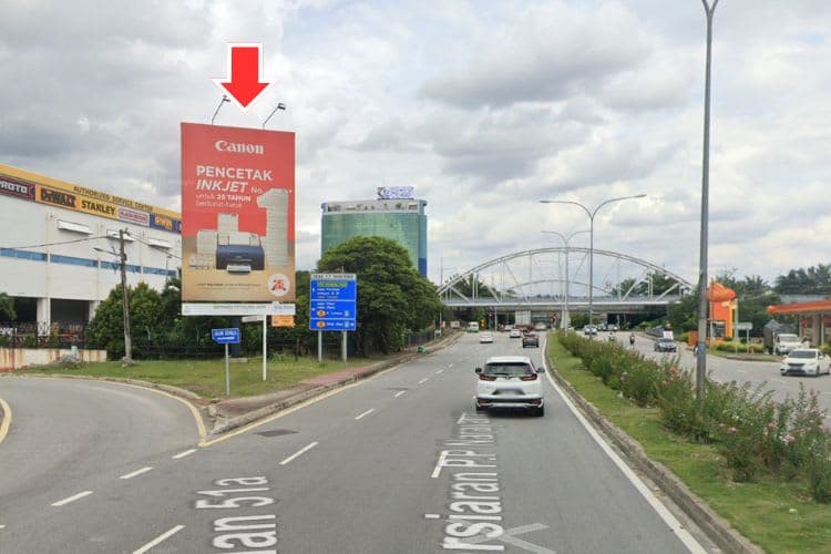 1 Sided Vertical Minipole Billboard at Jalan 222 Persiaran P.P Narayanan, Petaling Jaya, Selangor