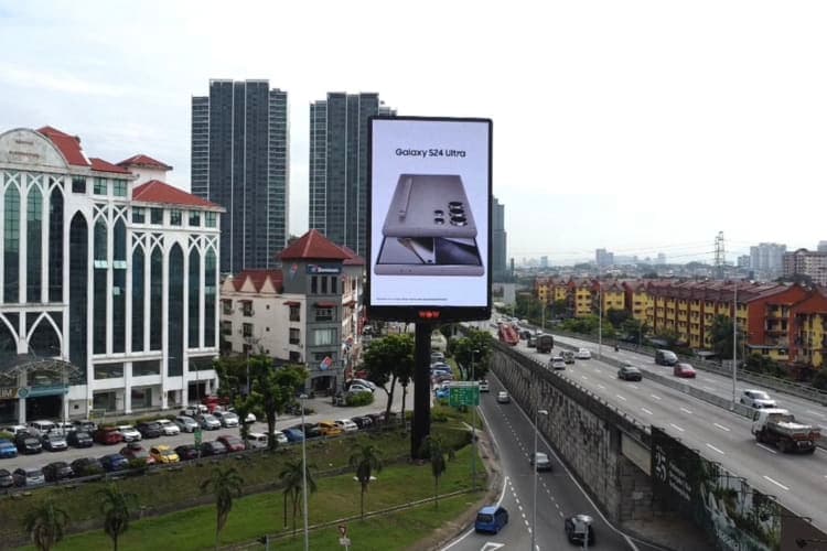 1 Sided Vertical Digital Screen Billboard at LDP Highway - Sunway / NPE, Petaling Jaya, Selangor (beside Mentari Business Park) (A)