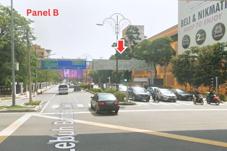 2 Sided Lightbox Billboard at Lebuhraya Bandar Utama, Petaling Jaya, Selangor (infront 1 Utama Shopping Mall)