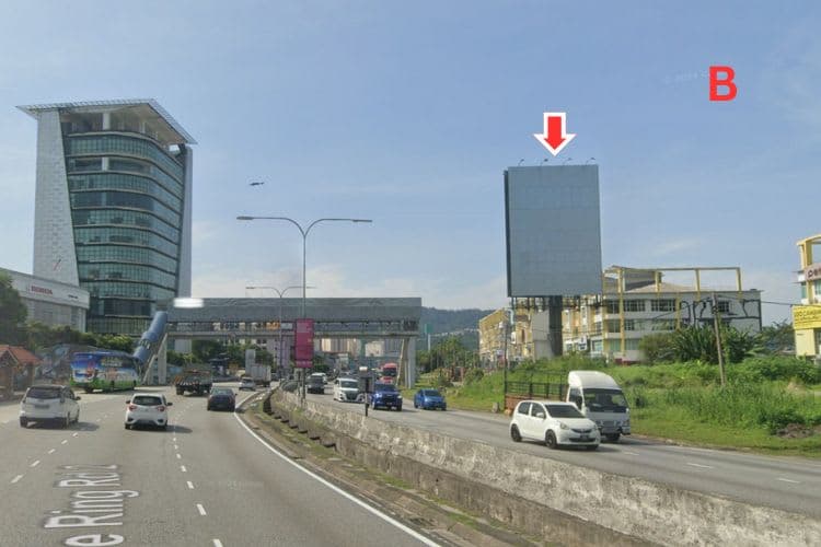 2 Sided Vertical Unipole Billboard at MRR2, Ampang Jaya, Selangor (near National Zoo Negara)