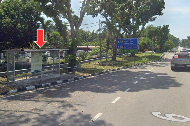 6 Panel Bus Shelter Billboard at Jalan Balik Pulau, Balik Pulau, Penang (4 panels, 2 side panels)