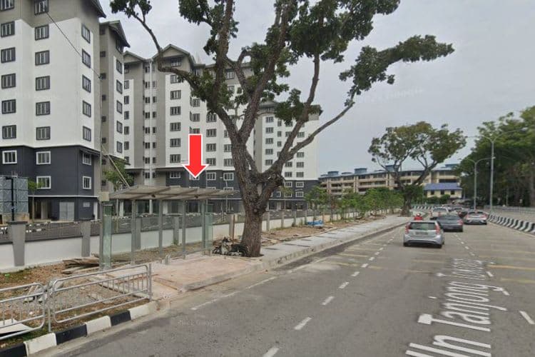 4 Panel Bus Shelter Billboard at Jalan Tanjung Tokong, Tanjung Tokong, Penang (4 panels)