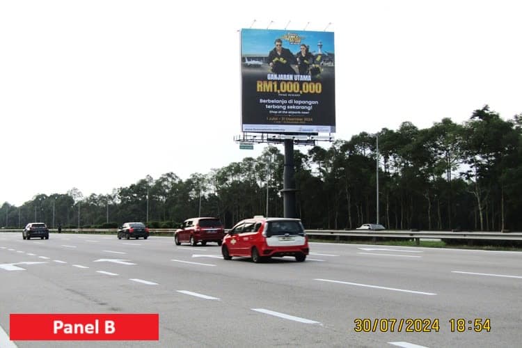 2 Sided Vertical Unipole Billboard at KLIA Expressway KM9.4, Sepang, Selangor (Near Petronas KLIA 2)