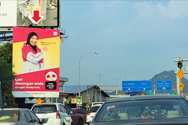 1 Panel Vertical Minipole Billboard at MRR2 Highway / Lebuh Utama Sri Gombak, Batu Caves, Selangor
