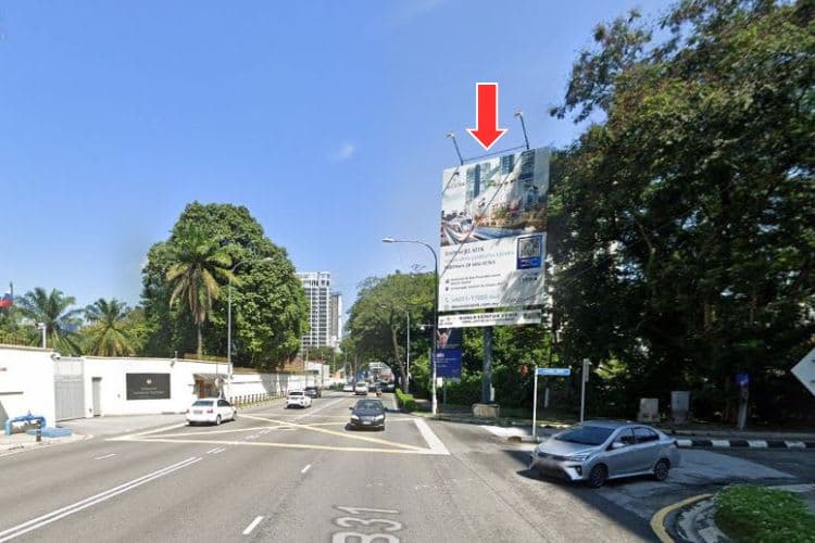 1 Sided Vertical Minipole Billboard at Jalan Ampang / Lorong Enau, Kuala Lumpur (infront of Embassy of the Russian Federation)
