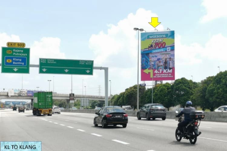 1 Panel Vertical Spectacular Billboard at KESAS KM19.3 Botanic, Klang, Selangor (near Exit 502 Banting)