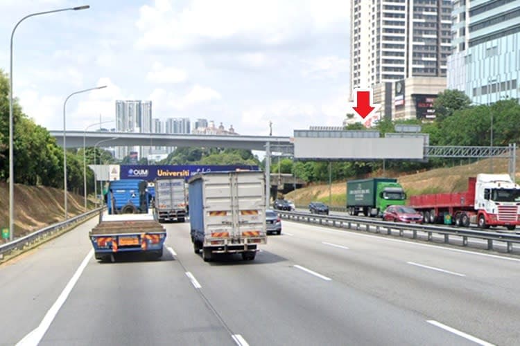 1 Panel Mini Gantry Billboard at NKVE Highway KM19, Petaling Jaya, Selangor (to Subang)
