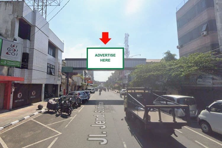 1 Panel Horizontal LED Bando Billboard at Jl. Jend Sudirman No 198, Bandung, Jawa Barat 
