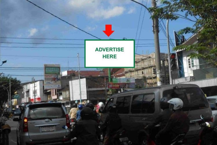 1 Panel Horizontal Static Billboard at Jl. Veteran, Surakarta, Jawa Tengah  (Intersection Gemblegan)
