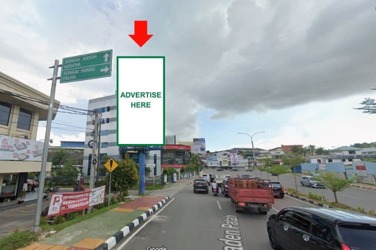 1 Panel Vertical Static Billboard at Jl. Raden Patah, Batam, Kepulauan Riau  (Nearby Pizza Hut)
