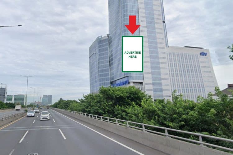 1 Panel Vertical Videotron Billboard at Jl. Pulomas (JIRR/Jakarta Inner Ringroad), Jakarta Timur , DKI Jakarta 
