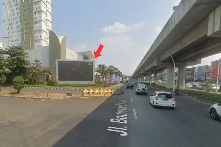1 Panel Horizontal Videotron Billboard at Mall Kelapa Gading, Jakarta Utara, DKI Jakarta  (In front of Mall Kelapa Gading)
