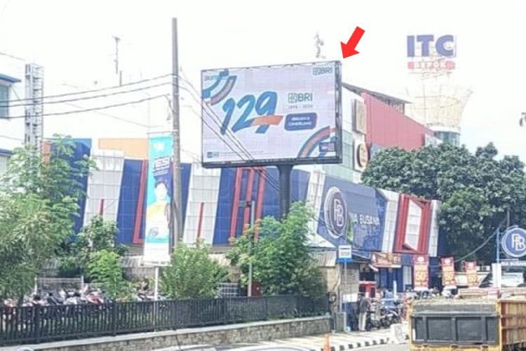1 Panel Horizontal Videotron Billboard at Jl Raya Margonda, Depok, Jawa Barat  (towards ITC Depok)