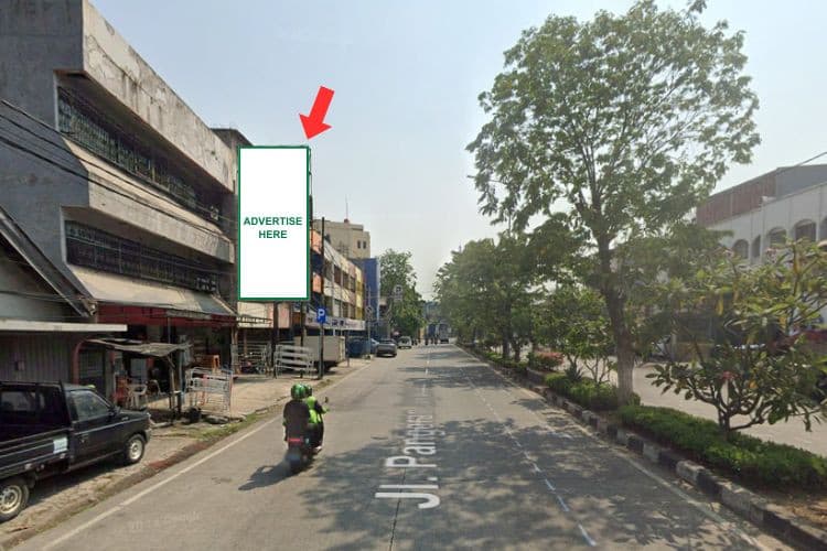 1 Panel Static Billboard at Jl. Pangeran Jayakarta, Jakarta Pusat, DKI Jakarta  (towards Jakarta Kota)