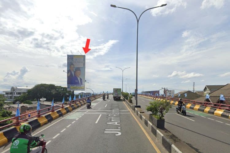 1 Panel Vertical Static Billboard at Jl. Arif Rahman Hakim (Flyover), Depok, Jawa Barat  (towards Tanah Baru / Jl. Nusantara)