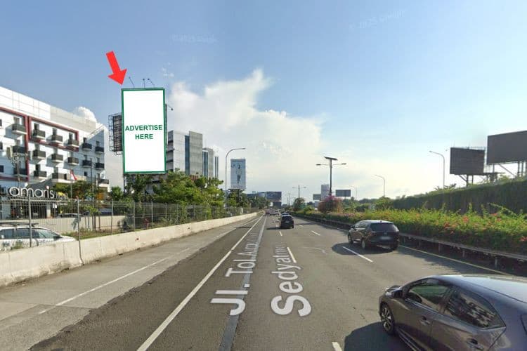 1 Panel Vertical Static Billboard at Jl. Tol Sedyatmo KM32+600, Tangerang, Banten (towards Bandara)