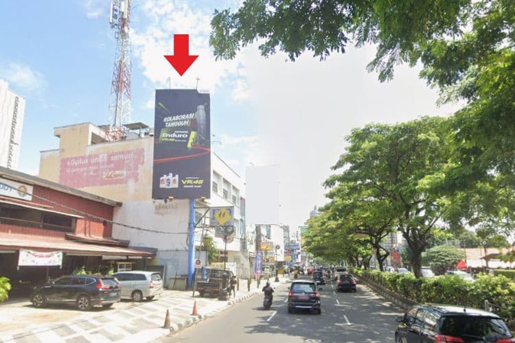 1 Panel Vertical Static Billboard at Jl. Margonda Raya, Depok, Jawa Barat  (D)