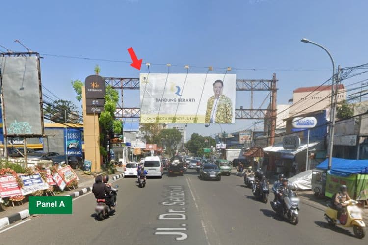 2 Sided Horizontal Bando Billboard at Jl. Dr. Setiabudi, Bandung, Jawa Barat
