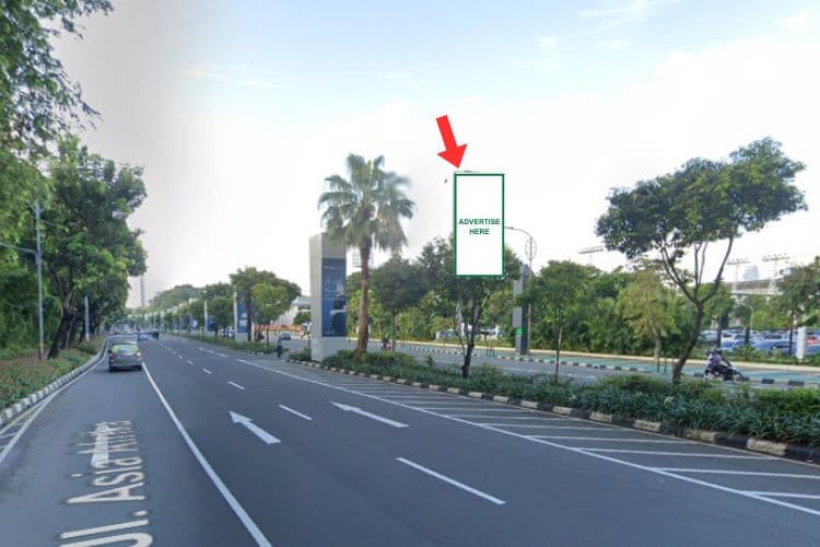 1 Panel Vertical Static Billboard at Jl. Asia Afrika (Titik 25B) Senayan, Jakarta Pusat, DKI Jakarta