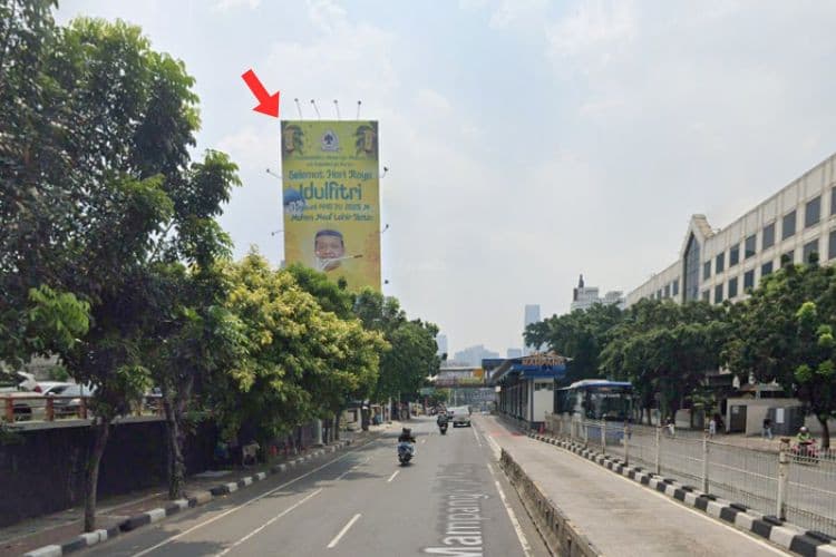 1 Panel Vertical Static Billboard at Jl. Mampang Prapatan, Jakarta Selatan, DKI Jakarta  (near Halte Mampang)