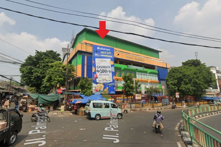 1 Panel Vertical Static Billboard at Jl. Palmerah Utama, Jakarta Pusat, DKI Jakarta 