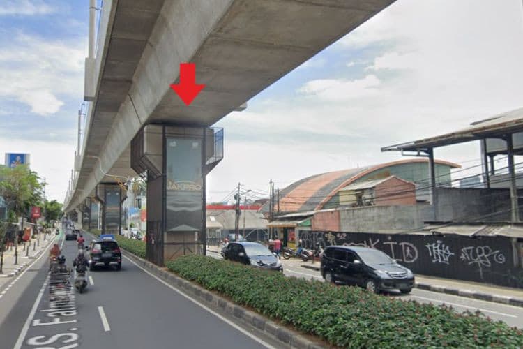 8 Panel Vertical Pillar Billboard at Jl. RS Fatmawati Raya, Cipete Utara, Kebayoran Baru, Jakarta Selatan, DKI Jakarta  (Cipete Raya Set 5)