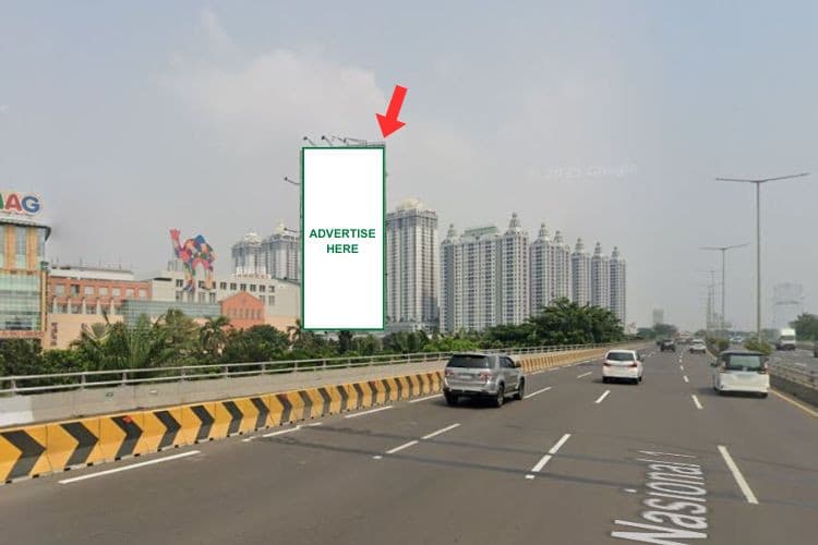 1 Panel Vertical Static Billboard at Jl. Yosudarso, Jakarta Utara, DKI Jakarta  (infront Mall Artha Gading)
