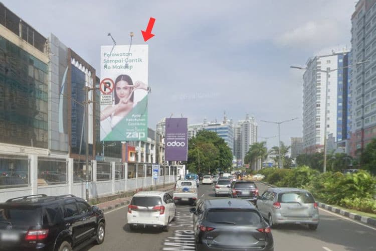 1 Panel Vertical Static Billboard at Jl. Mitra Sunter, Jakarta Utara, DKI Jakarta  (infront Dana Pension Toyota)