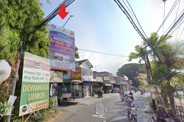 1 Panel Vertical Static Billboard at Jl. Anggajaya II, Condongsatur, Yogyakarta, Daerah Istimewa Yogyakarta 