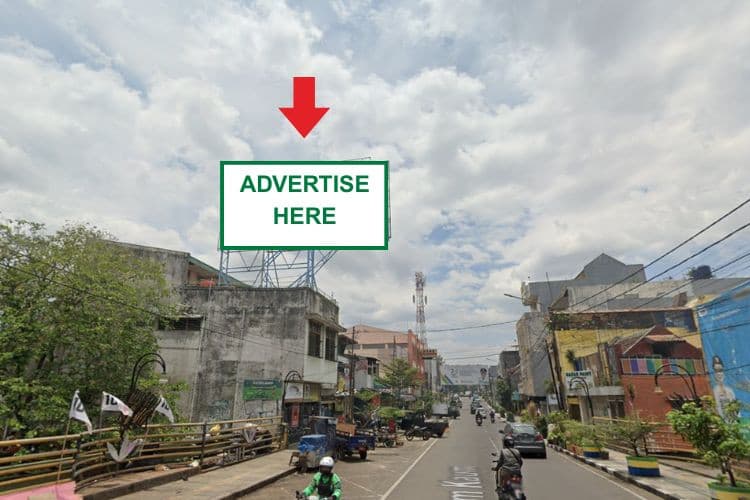 1 Horizontal Static Billboard at Jl. Dalem Kaum, Bandung, Jawa Barat 