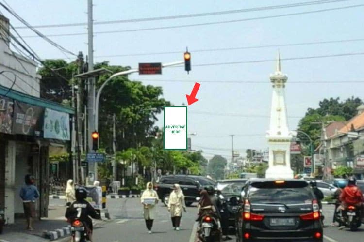 1 Panel Vertical Static Billboard at Jl. Mangkubumi / Jl. Pangeran Diponegero, Yogyakarta, Daerah Istimewa Yogyakarta  (at Tugu Yogyakarta Side A)