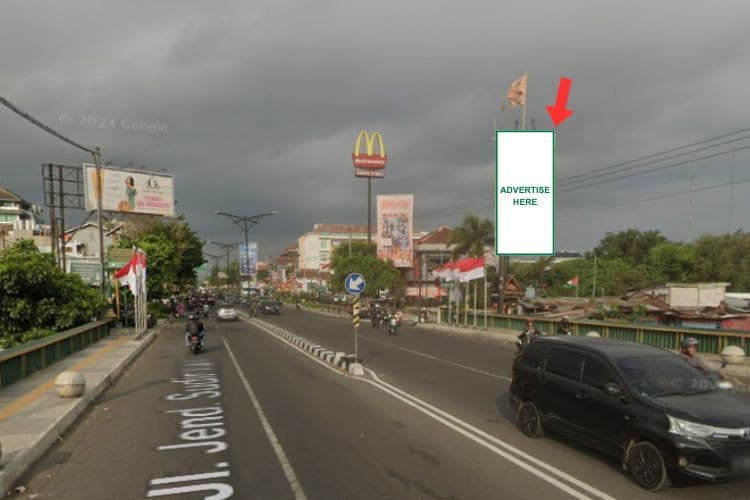1 Panel Vertical Static Billboard at Jl. Jend Sudirman, Yogyakarta, Daerah Istimewa Yogyakarta  (near McDonald's Sudirman Yogyakarta)