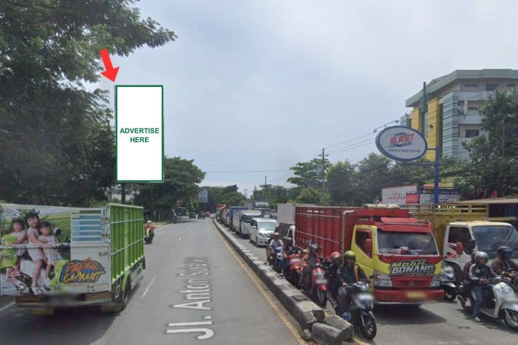 1 Sided Vertical Static Billboard at Jl. Perintis Kemerdekaan, Semarang, Jawa Tengah  (near Banyumanik Bus Terminal A)