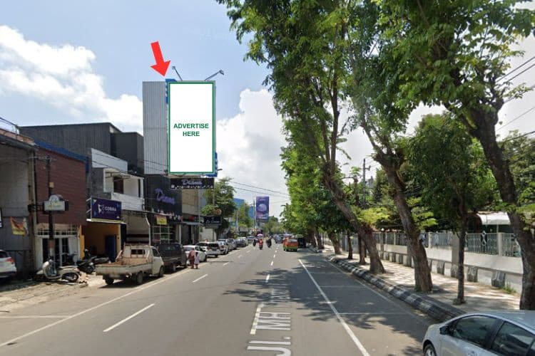 1 Panel Vertical Static Billboard at Jl. MH. Thamrin, Semarang, Jawa Tengah  (near Toko Bunga Diana)