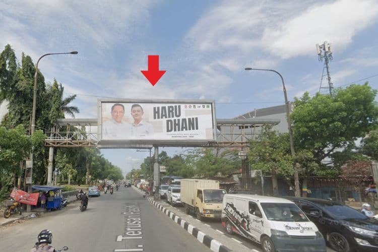 1 Panel Horizontal Bando Billboard at Jl. Pasirkoja, Bandung, Jawa Barat  (To Main City)