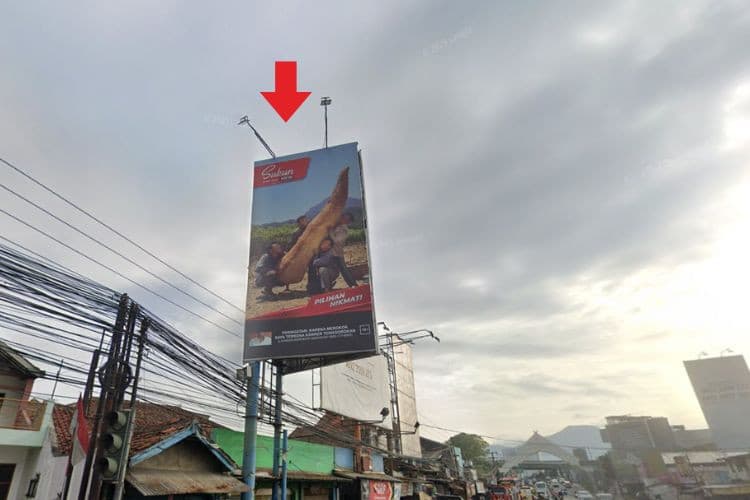 1 Panel Vertical Static Billboard at Exit Toll Cileunyi, Bandung, Jawa Barat  (To Jatinangor)