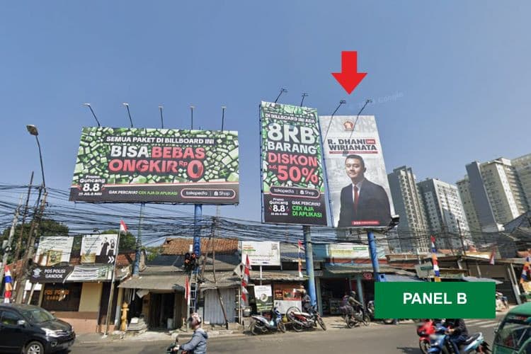 1 Panel Vertical Static Billboard at Jl. Cimbeuleuit, Bandung, Jawa Barat  (Panel B)