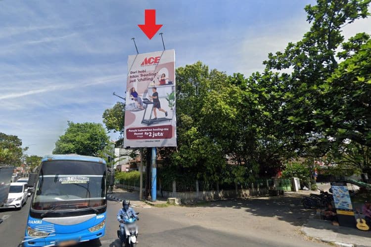 1 Panel Vertical Static Billboard at Jl. A. Yani - Riau, Bandung, Jawa Barat