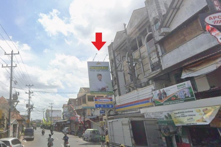 1 Panel Vertical Static Billboard at Jl. Mataram, Yogyakarta, Daerah Istimewa Yogyakarta  (North Melia Purosani Hotel)
