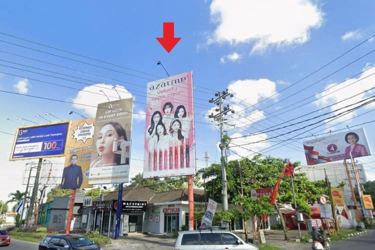 1 Panel Static Billboard at Jl. Kaliurang, Yogyakarta, Daerah Istimewa Yogyakarta  Jl. Kaliurang, Yogyakarta, Daerah Istimewa Yogyakarta  (Intersection Ring Road Kentungan Right Side)