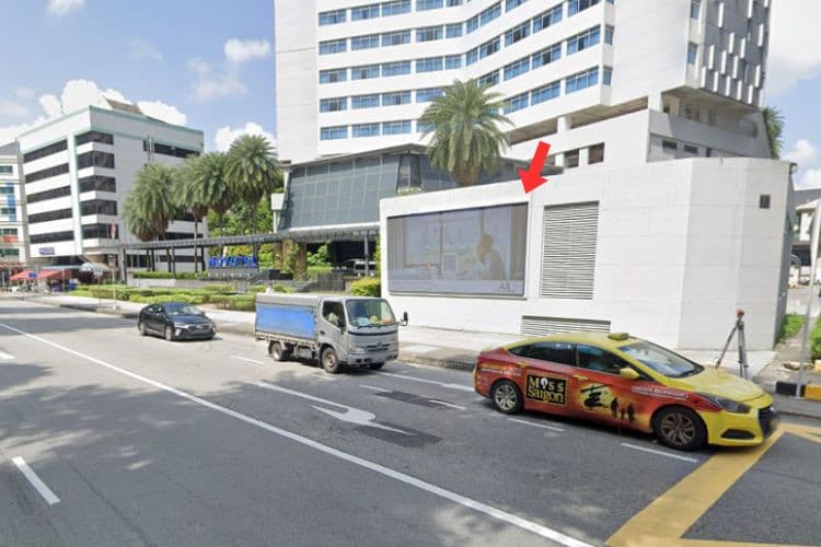 1 Panel Horizontal Digital Screen Billboard at Kitchener Rd, Tanglin, Central Region (infront Novotel Singapore)